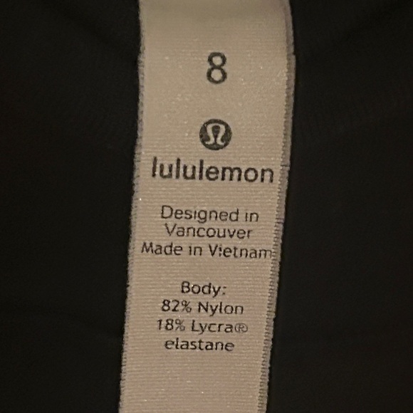 lululemon athletica Black Leggings, size 8 - Picture 7 of 11